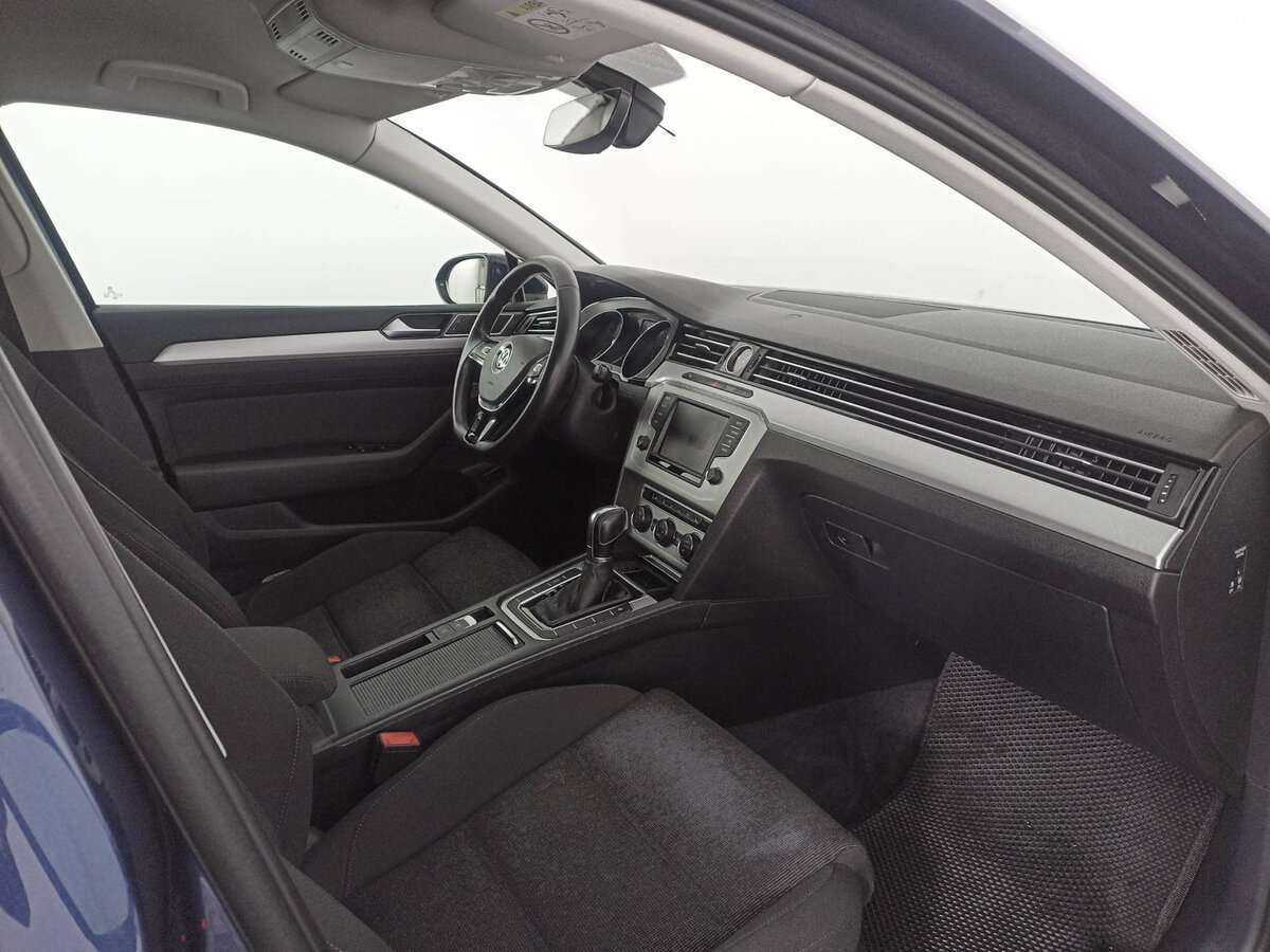 Volkswagen Passat, 2016 Фото №9