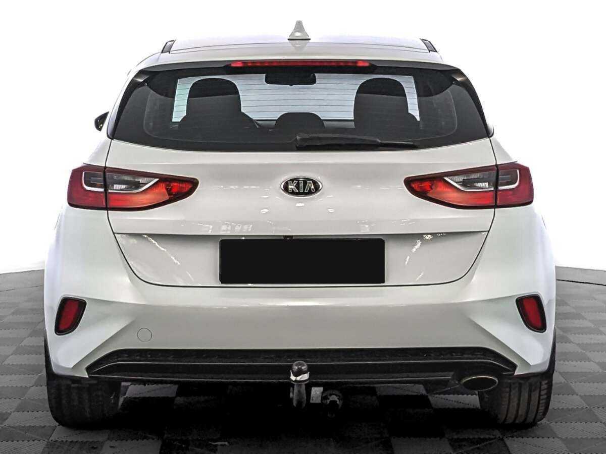 Kia Ceed, 2018 Фото №6