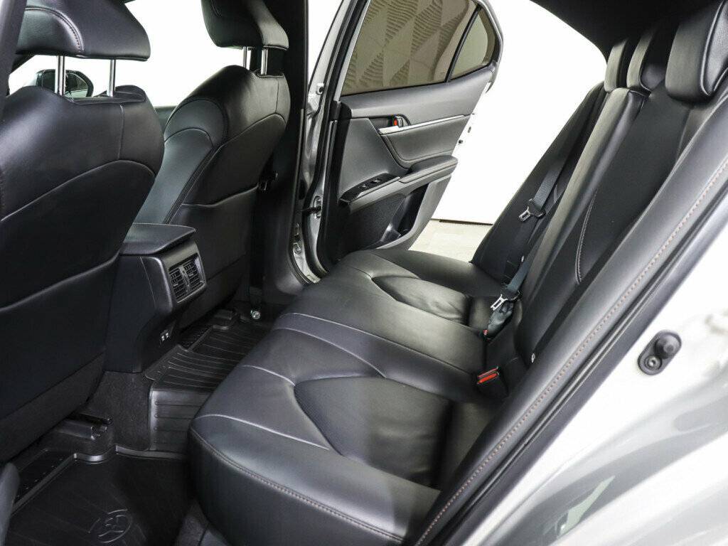 Toyota Camry, 2018 Фото №11