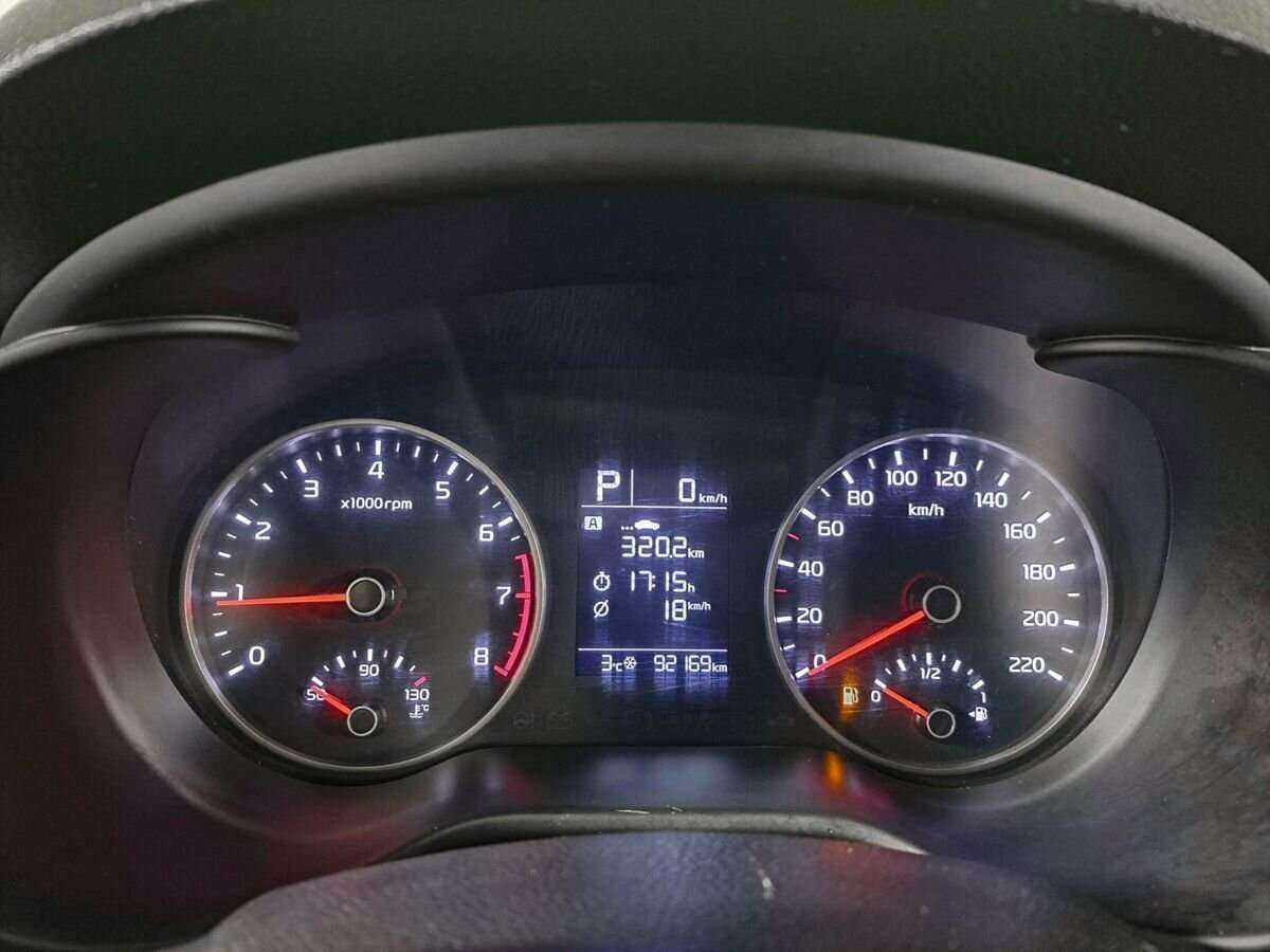 Kia Rio, 2018 Фото №9