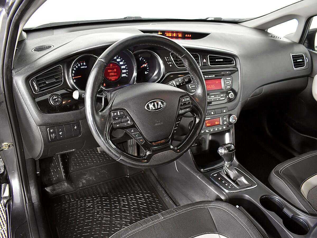 Kia Ceed, 2015 Фото №7
