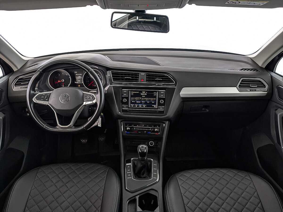 Volkswagen Tiguan, 2021 Фото №14