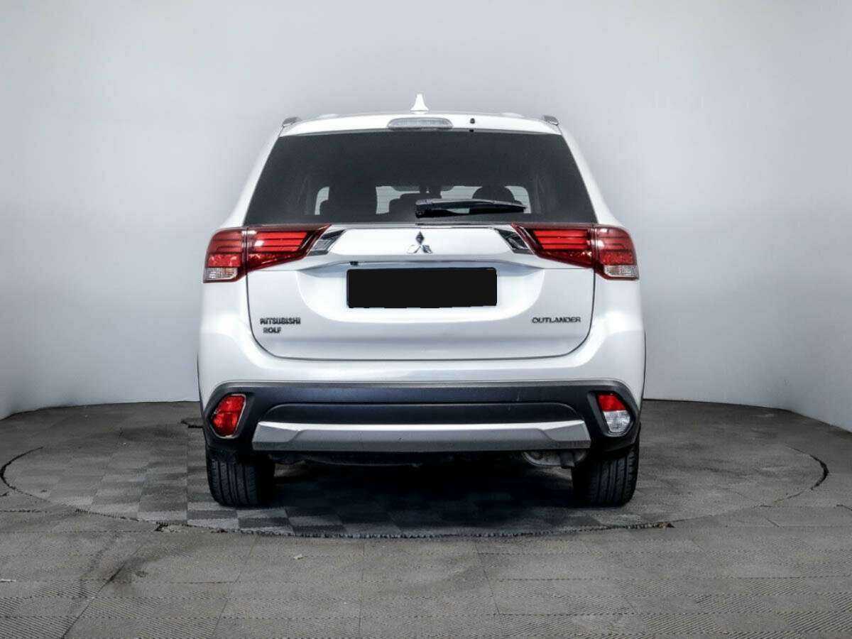 Mitsubishi Outlander, 2018 Фото №5