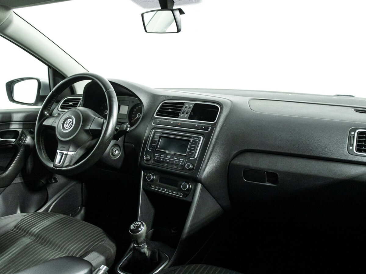 Volkswagen Polo V, 2013 Фото №9