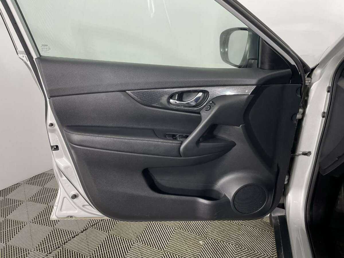 Nissan X-Trail, 2018 Фото №8