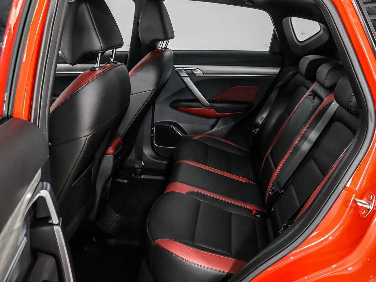 Geely Coolray, 2023 Фото №12