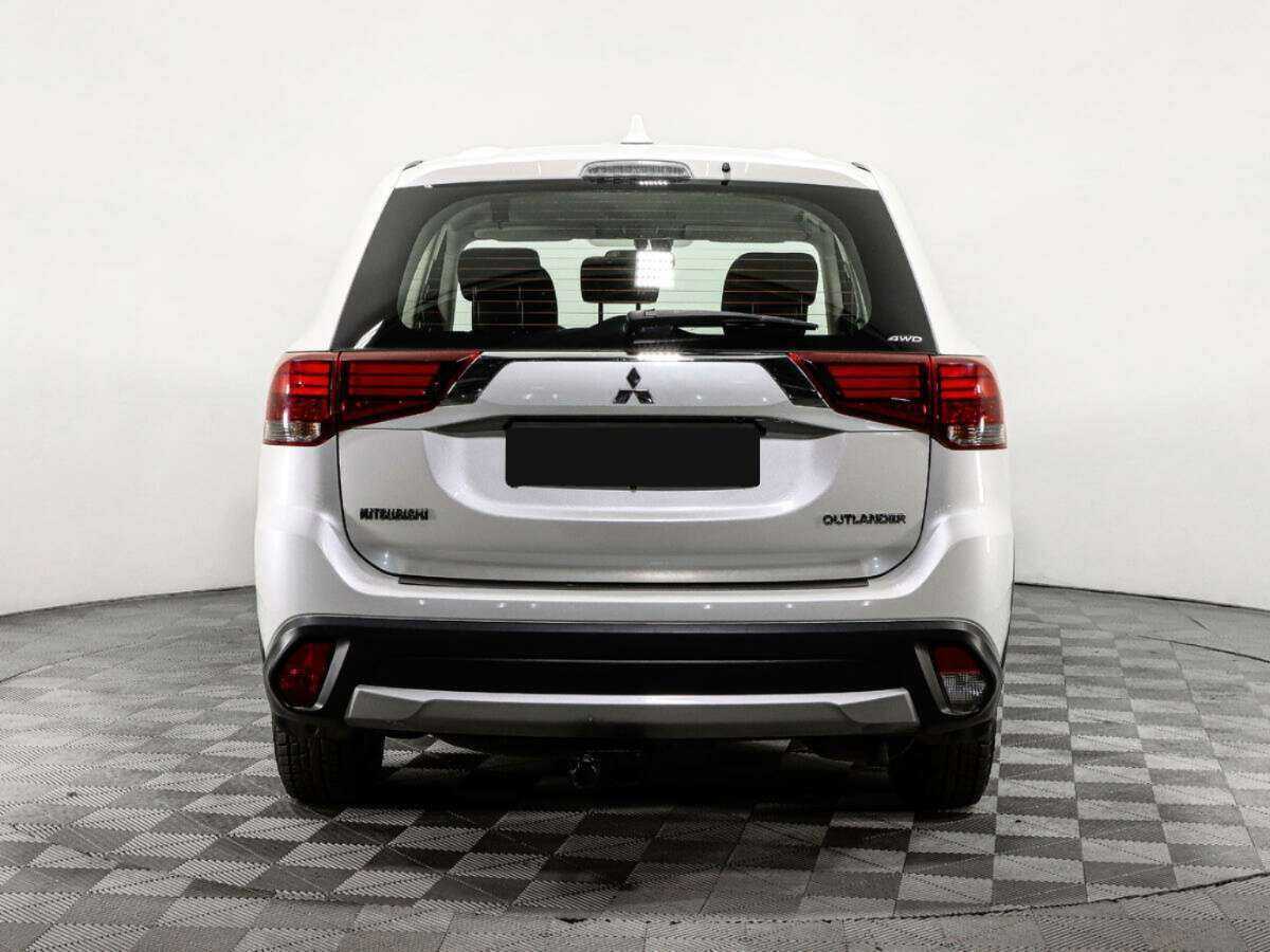 Mitsubishi Outlander, 2018 Фото №5