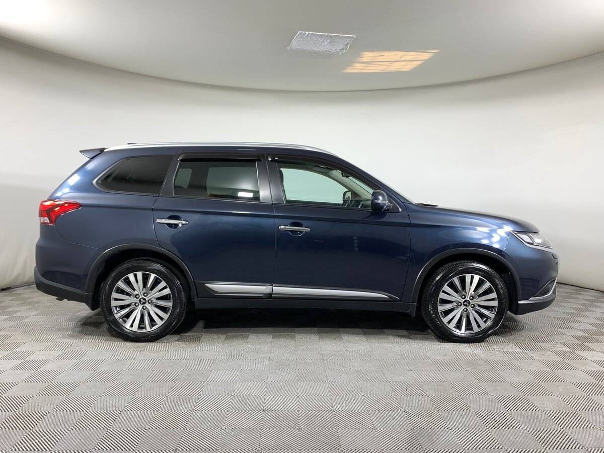 Mitsubishi Outlander, 2020 Фото №4