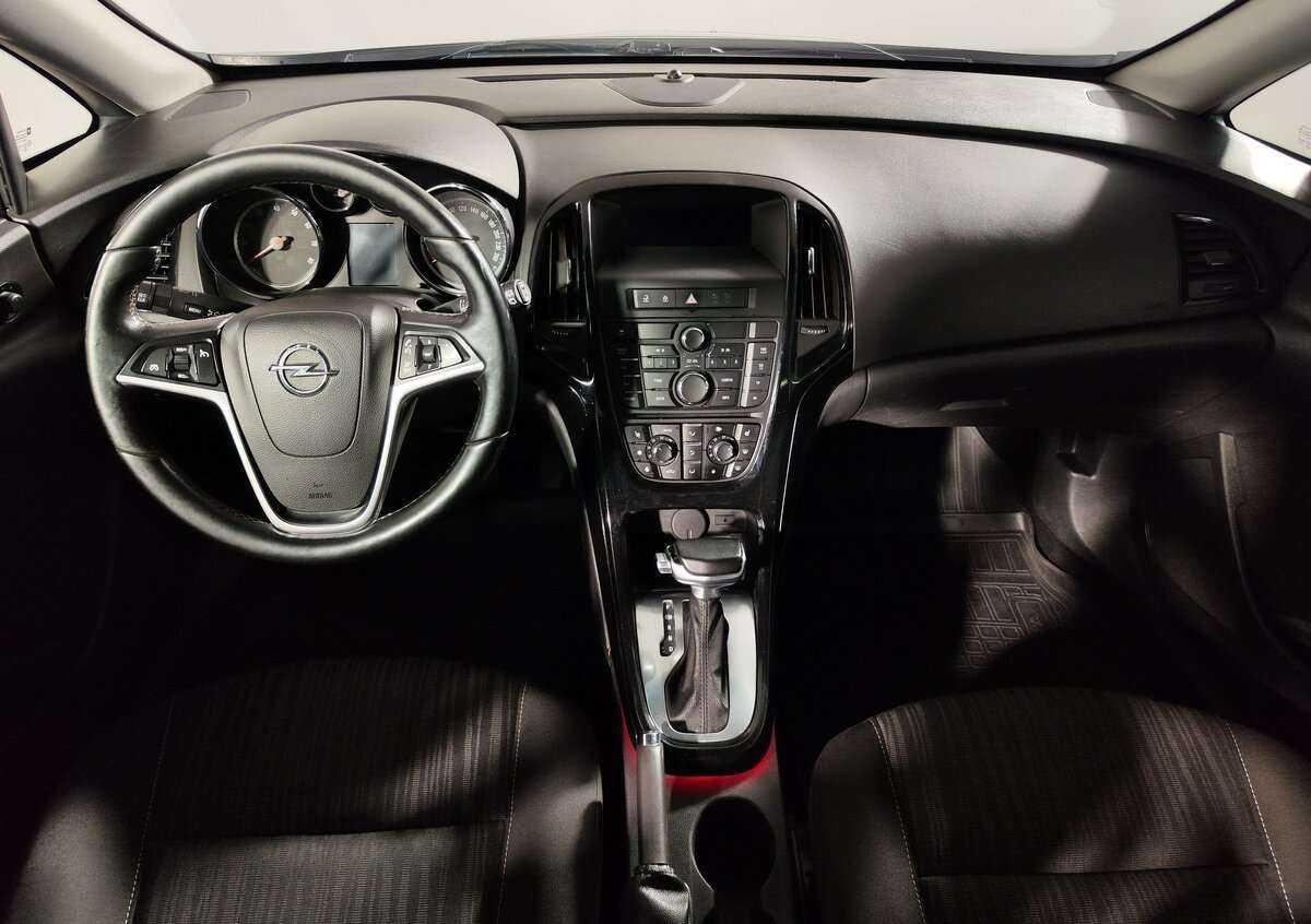 Opel Astra, 2012 Фото №7