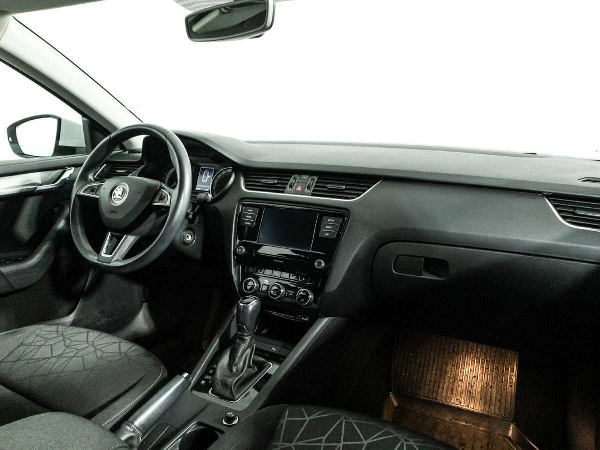 Skoda Octavia, 2019 Фото №9
