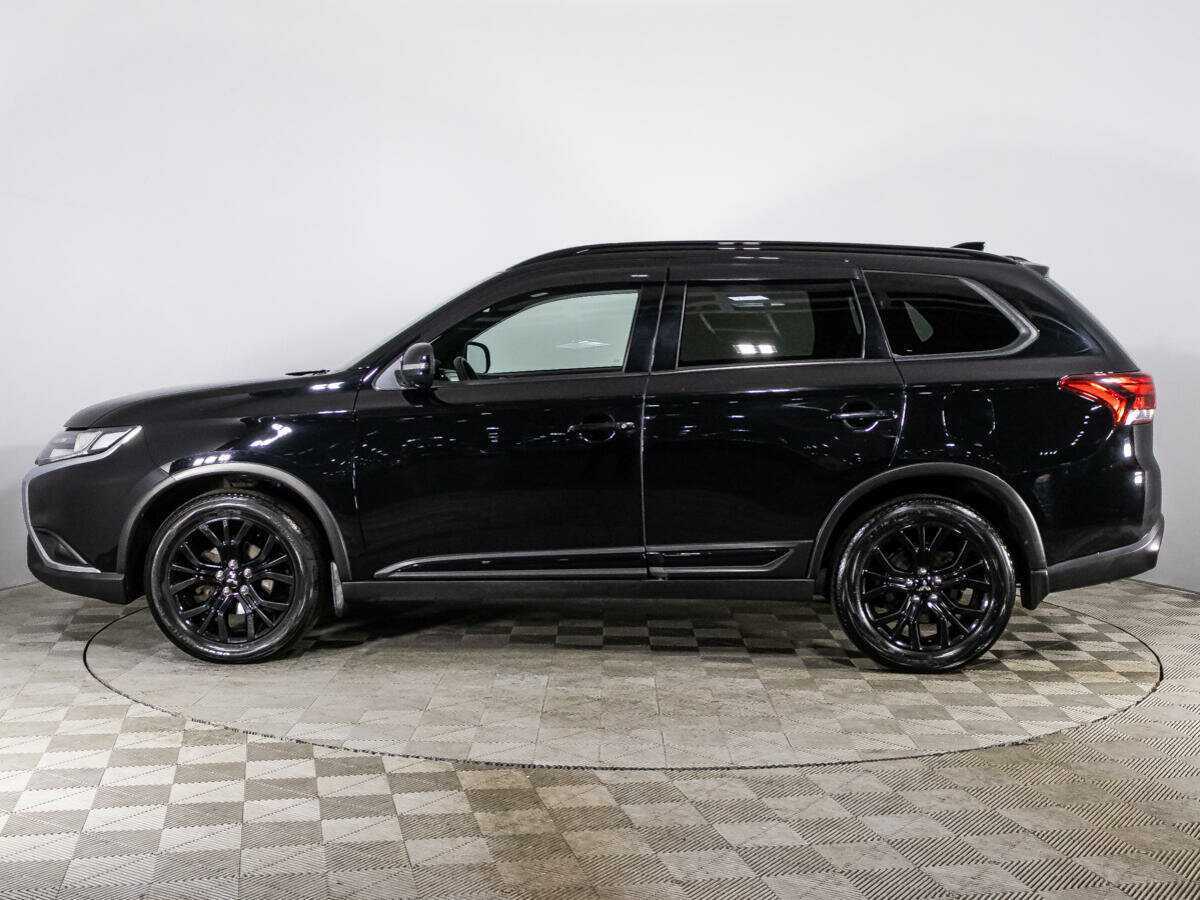 Mitsubishi Outlander, 2021 Фото №8