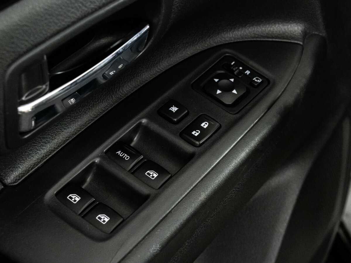 Mitsubishi Outlander, 2018 Фото №16