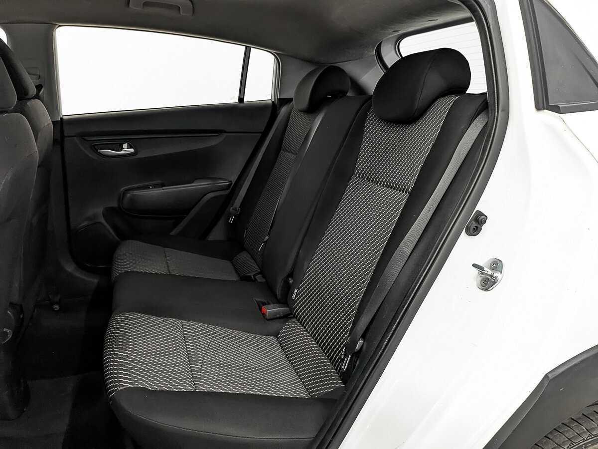 Kia Rio X-Line, 2020 Фото №15