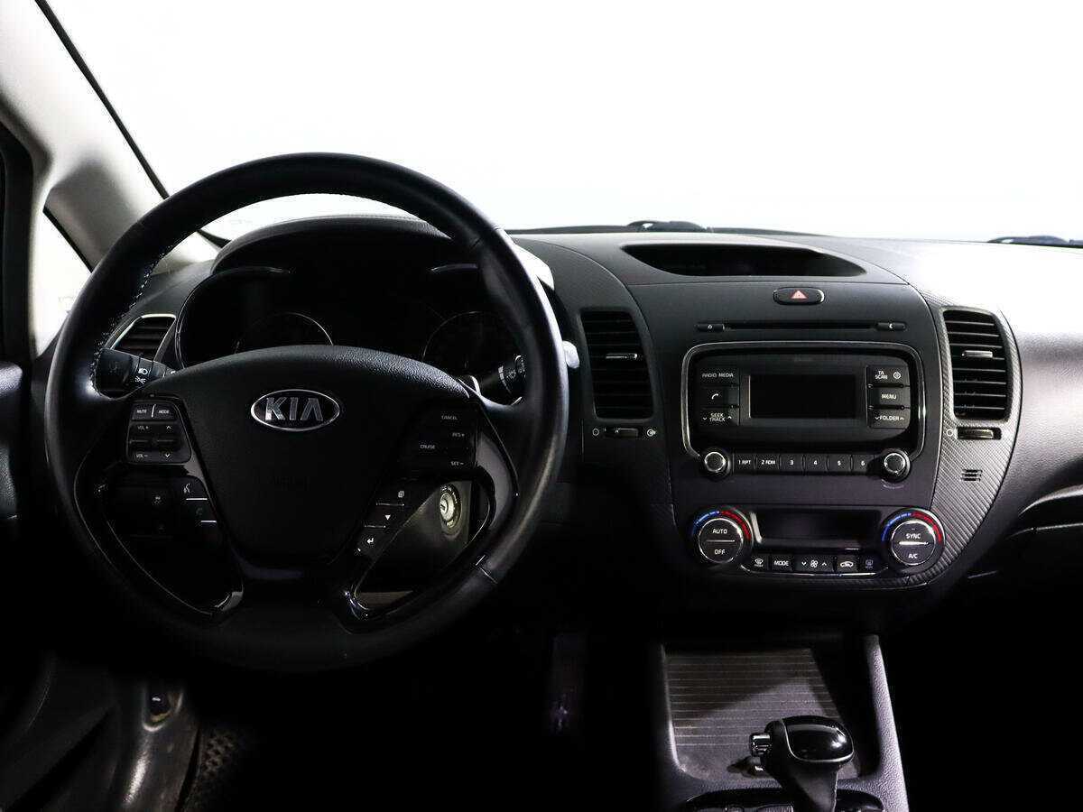 Kia Cerato, 2018 Фото №12