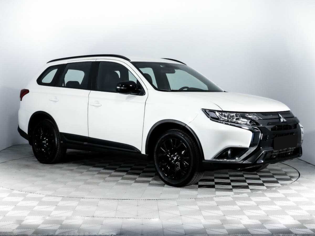 Mitsubishi Outlander, 2021 Фото №3