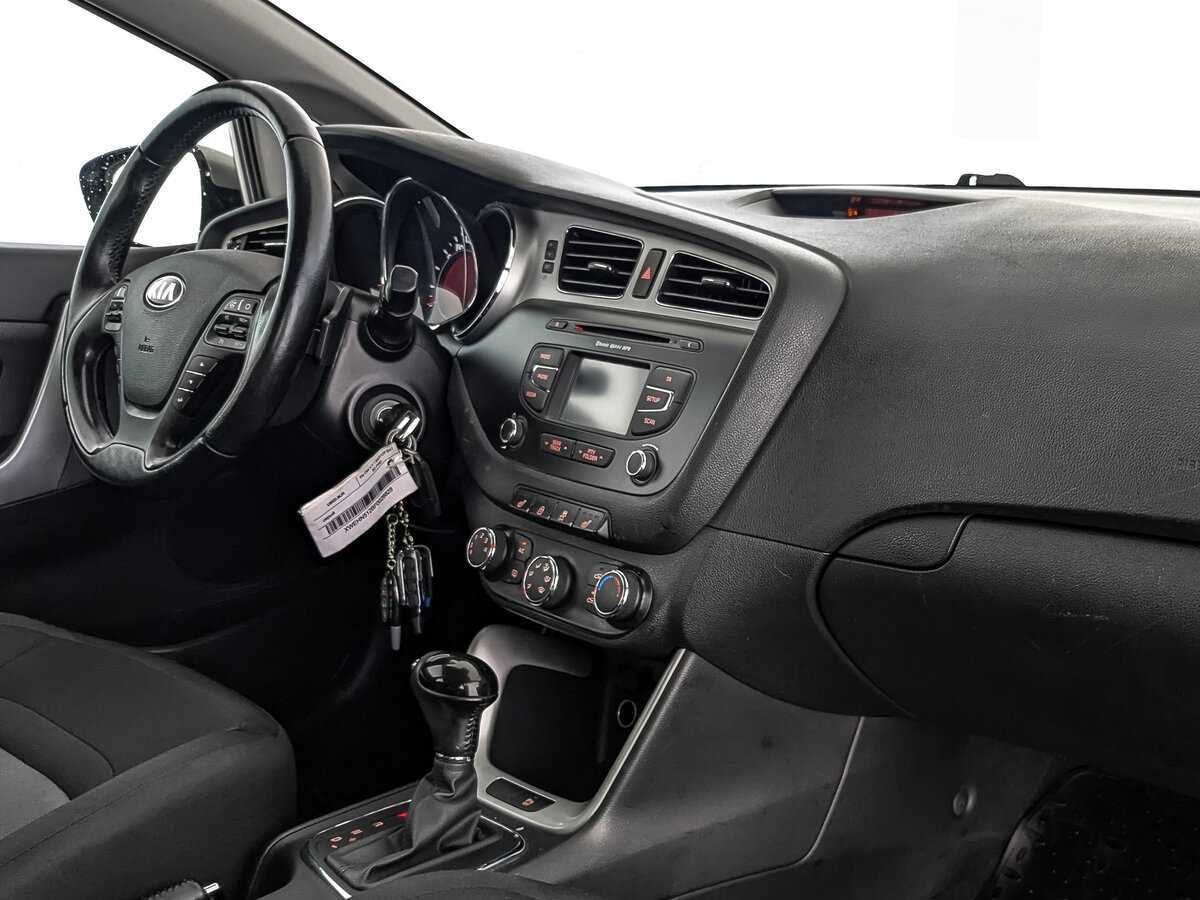 Kia Ceed, 2014 Фото №9