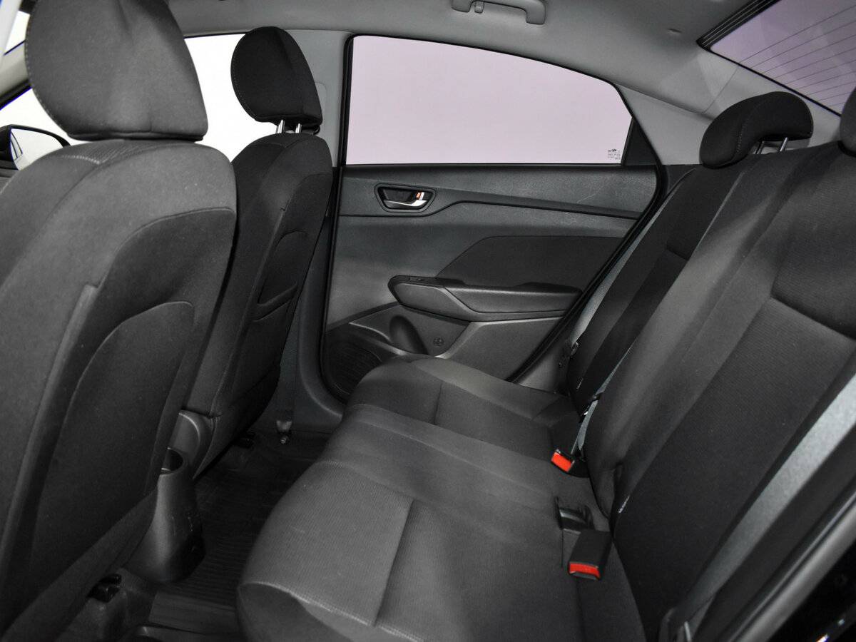 Hyundai Solaris II, 2017 Фото №11