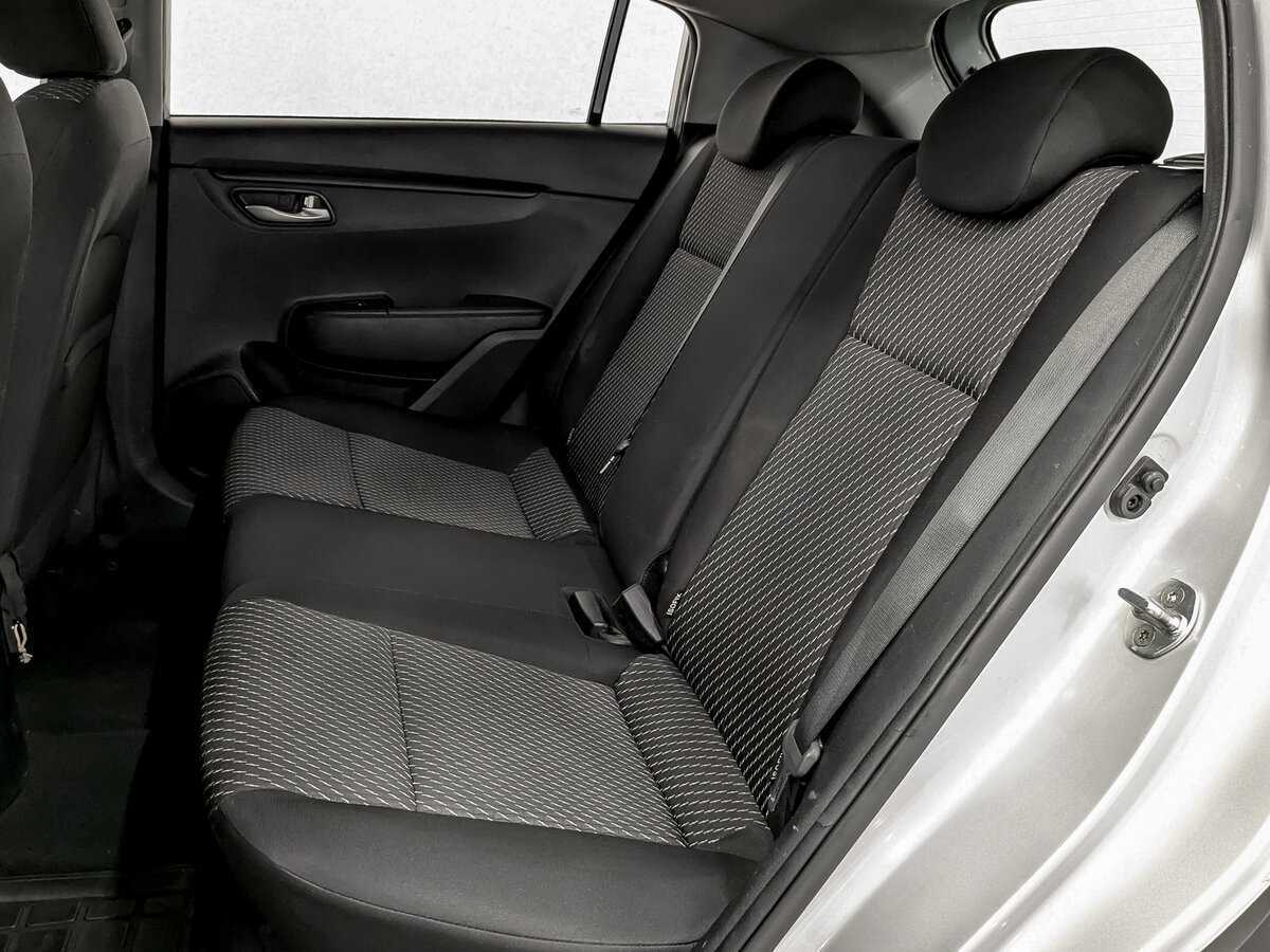 Kia Rio X-Line, 2020 Фото №12