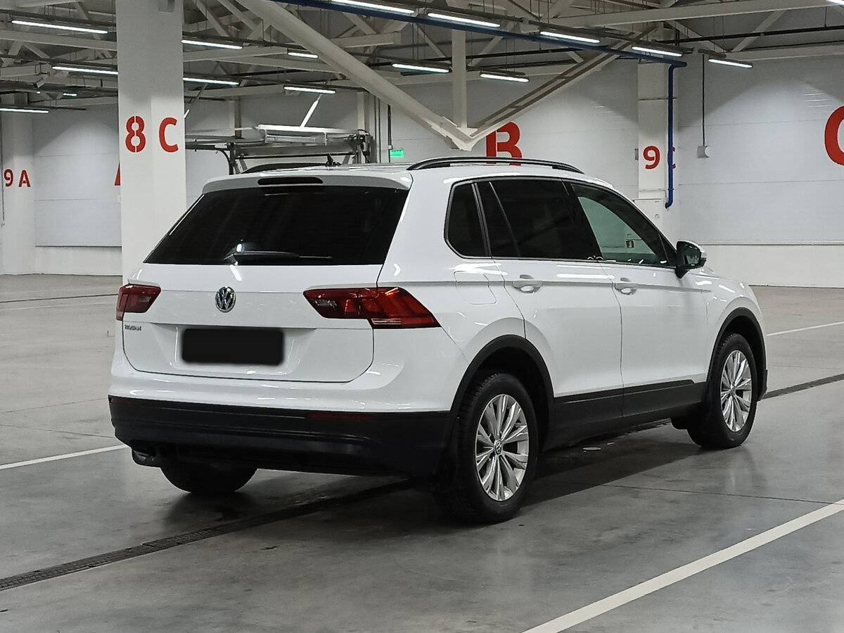 Volkswagen Tiguan, 2019 Фото №5