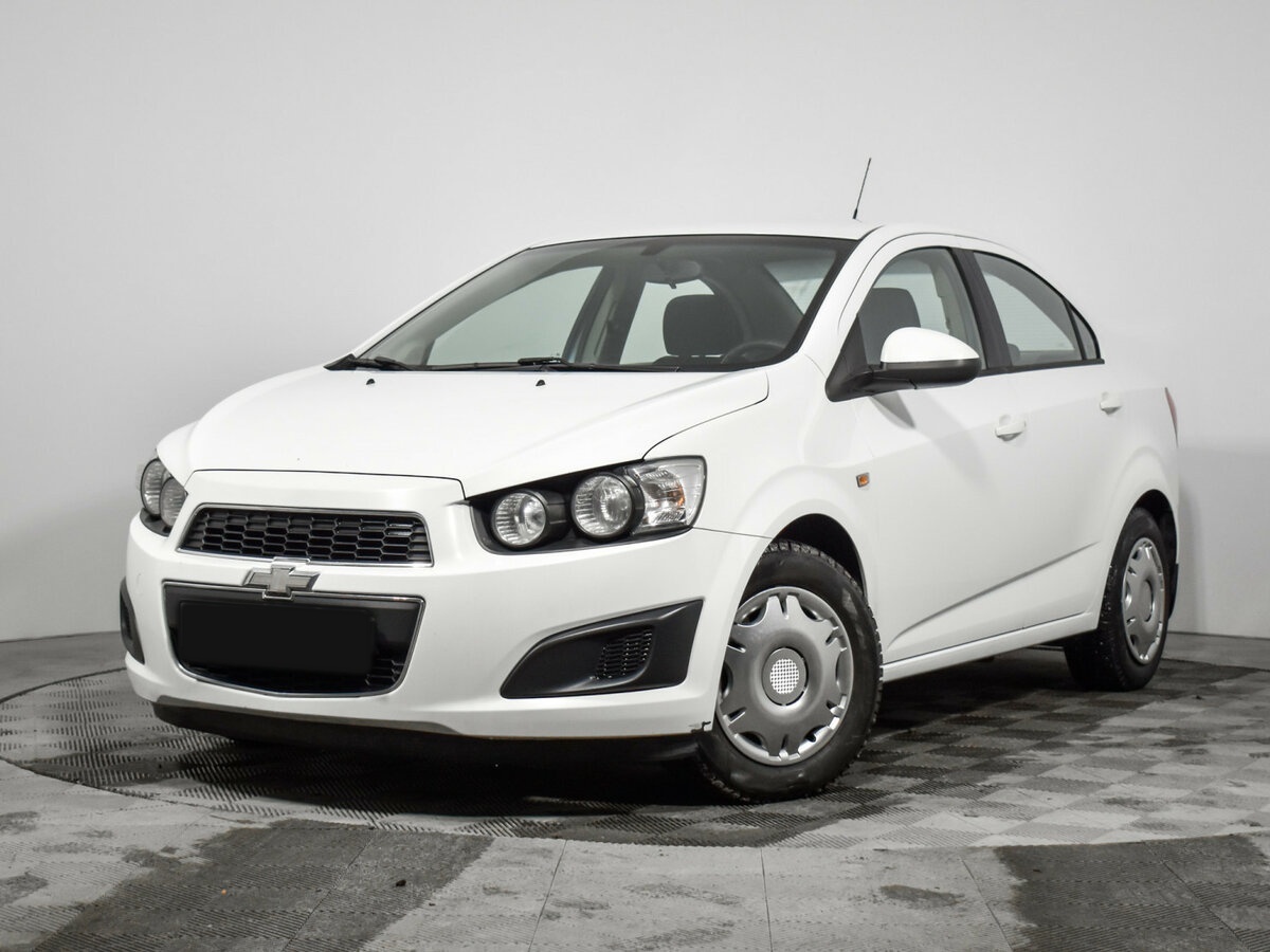 Chevrolet Aveo II, 2014 Фото №1