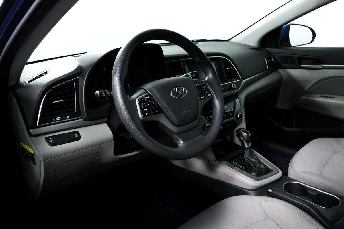 Hyundai Elantra, 2016 Фото №13