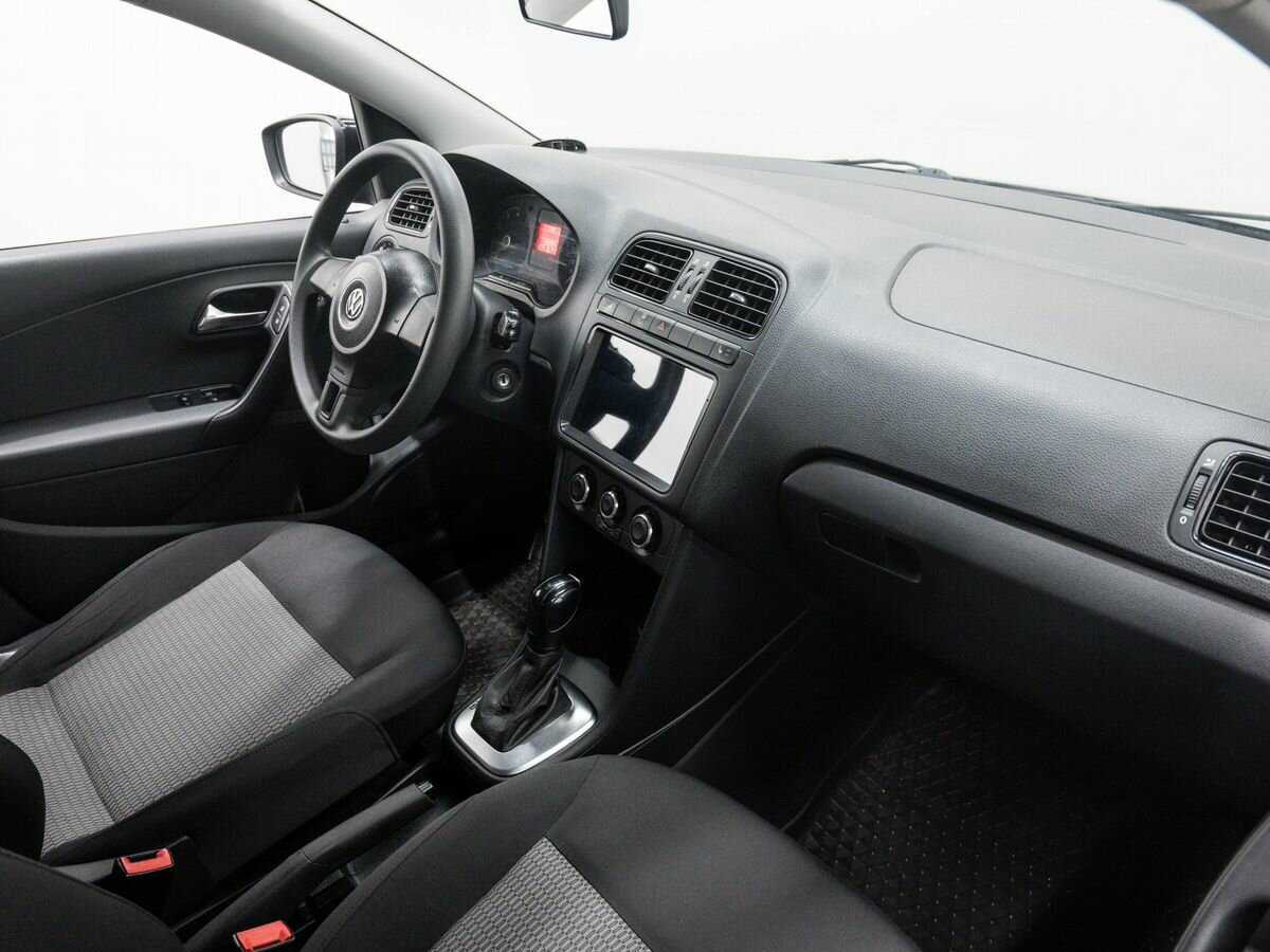 Volkswagen Polo, 2014 Фото №8