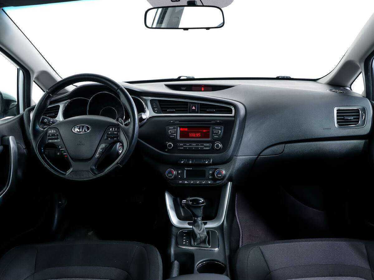 Kia Ceed, 2017 Фото №10