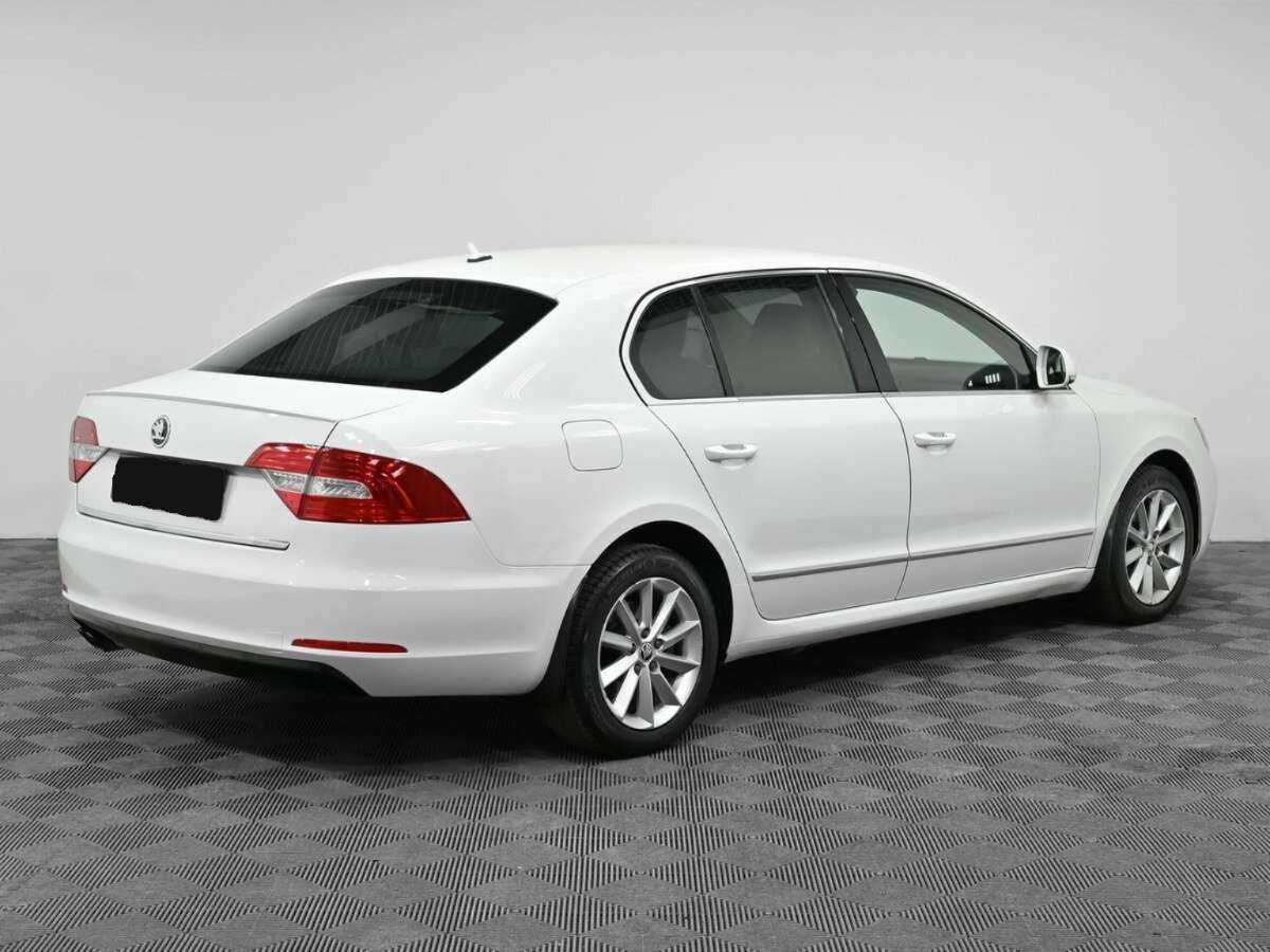Skoda Superb DSG, 2013 Фото №2
