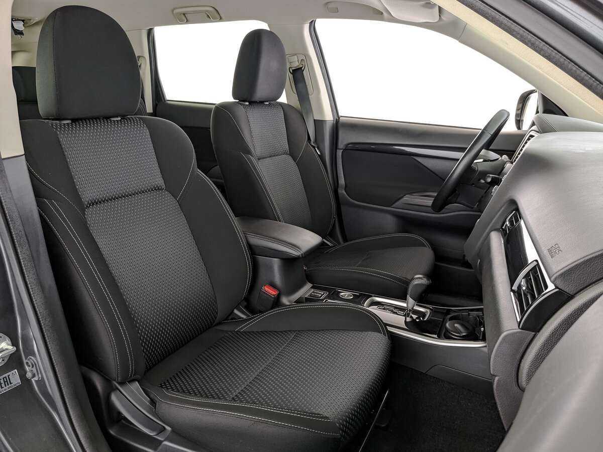 Mitsubishi Outlander, 2019 Фото №20