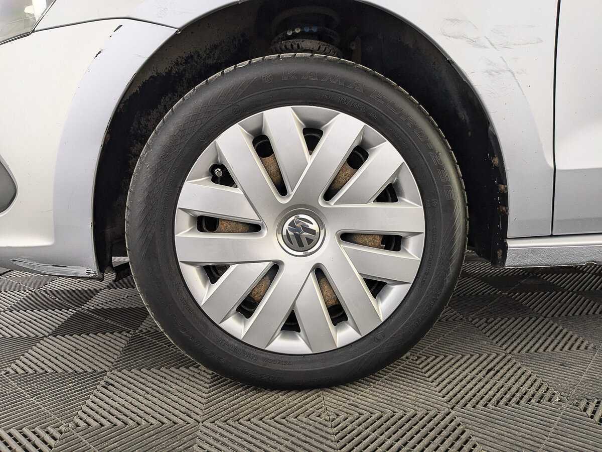 Volkswagen Polo, 2015 Фото №12