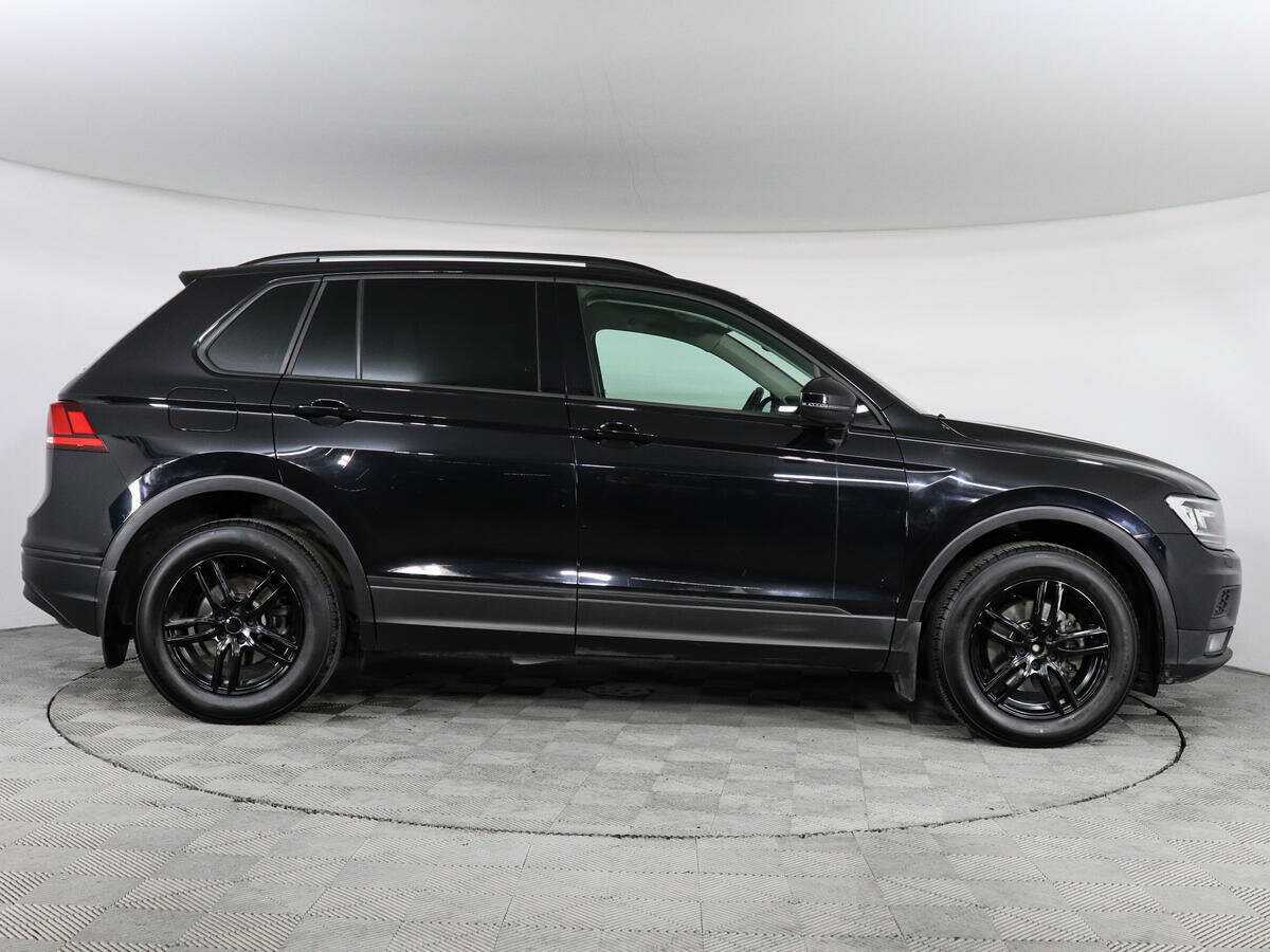 Volkswagen Tiguan, 2019 Фото №4