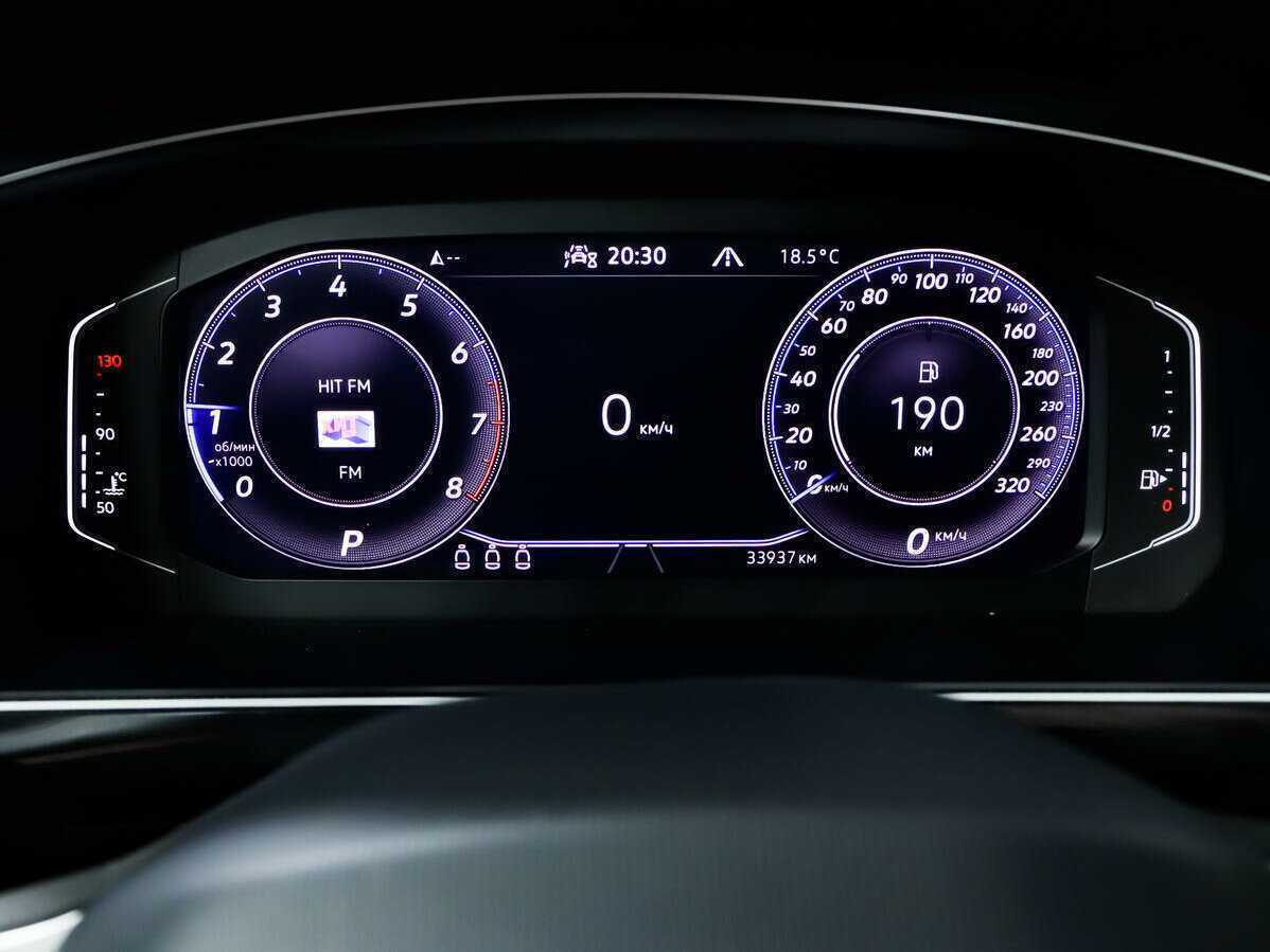 Volkswagen Tiguan, 2021 Фото №8