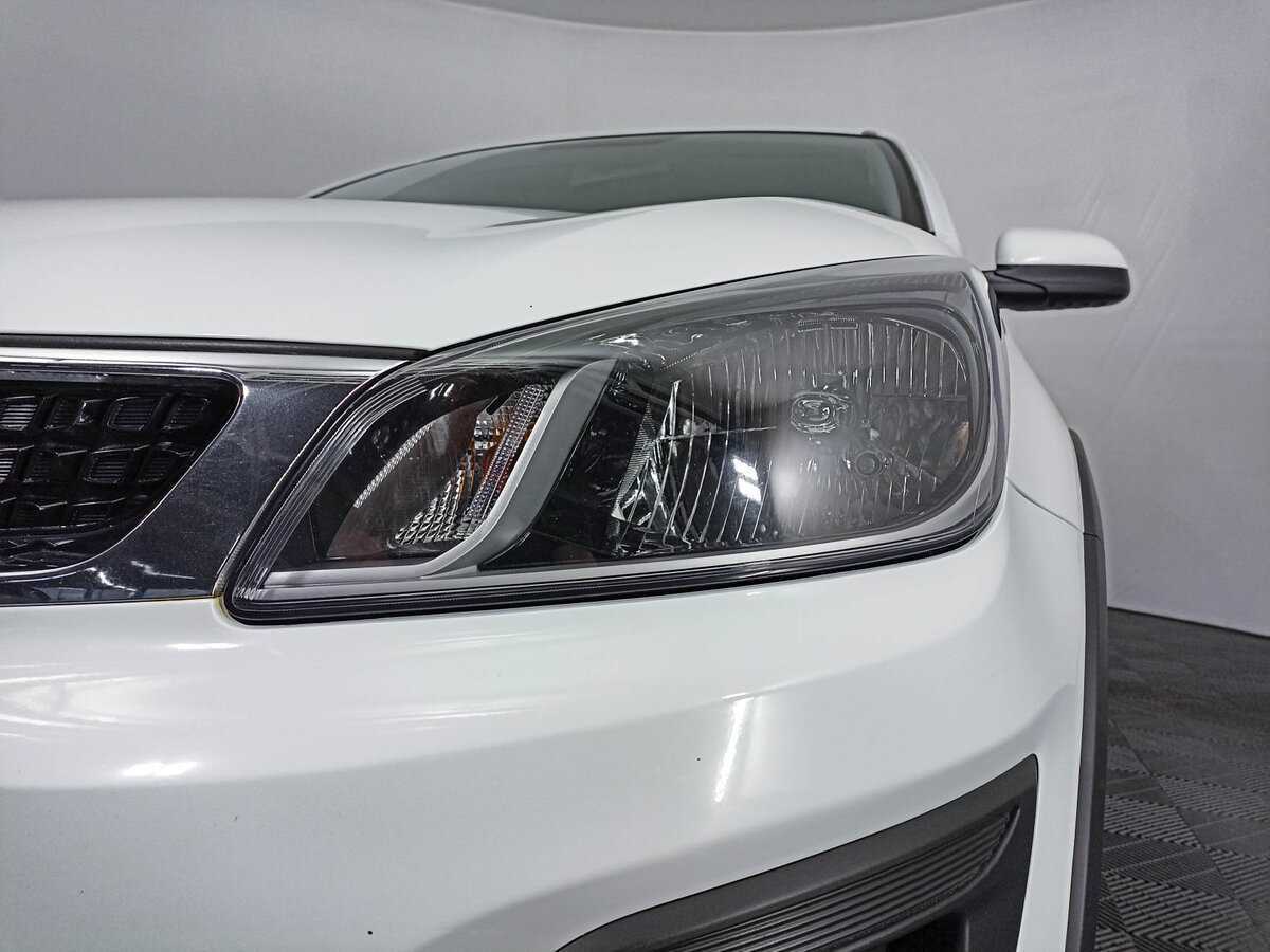 Kia Rio X-Line, 2018 Фото №15