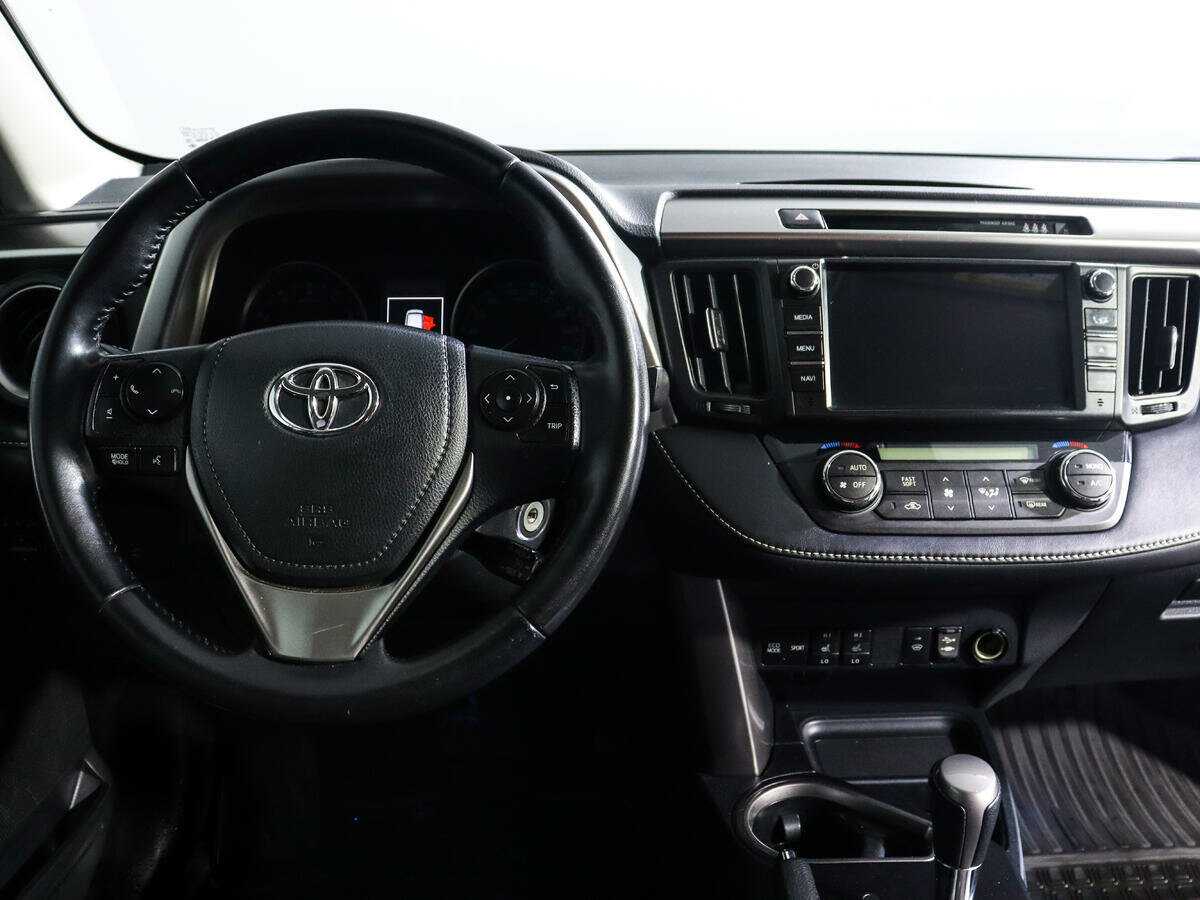 Toyota RAV4, 2017 Фото №10
