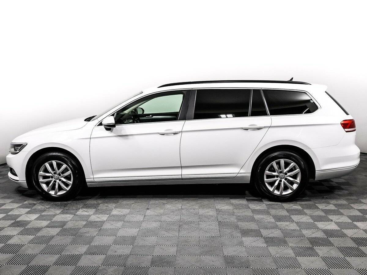 Volkswagen Passat, 2018 Фото №8