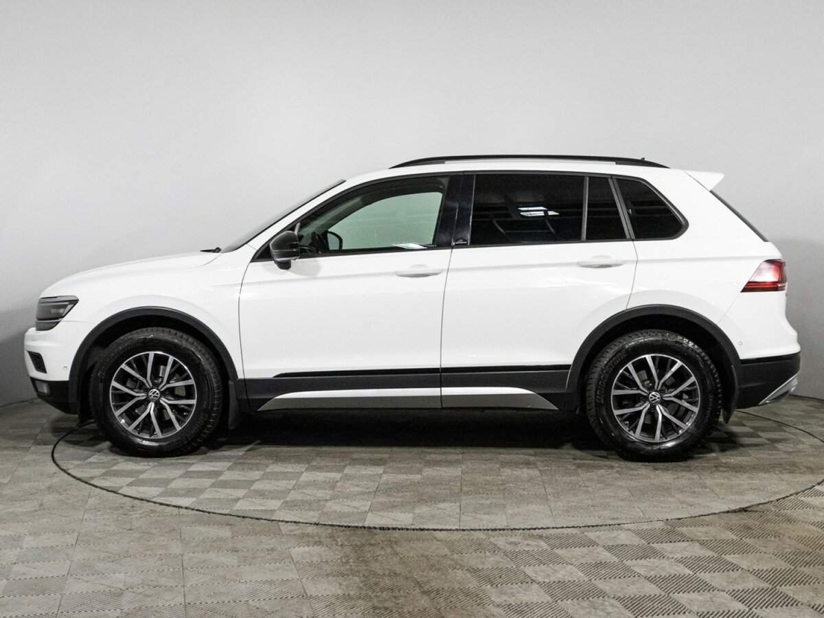 Volkswagen Tiguan, 2019 Фото №8