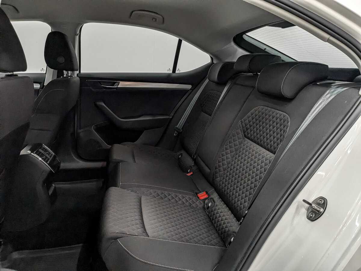 Skoda Superb, 2020 Фото №19