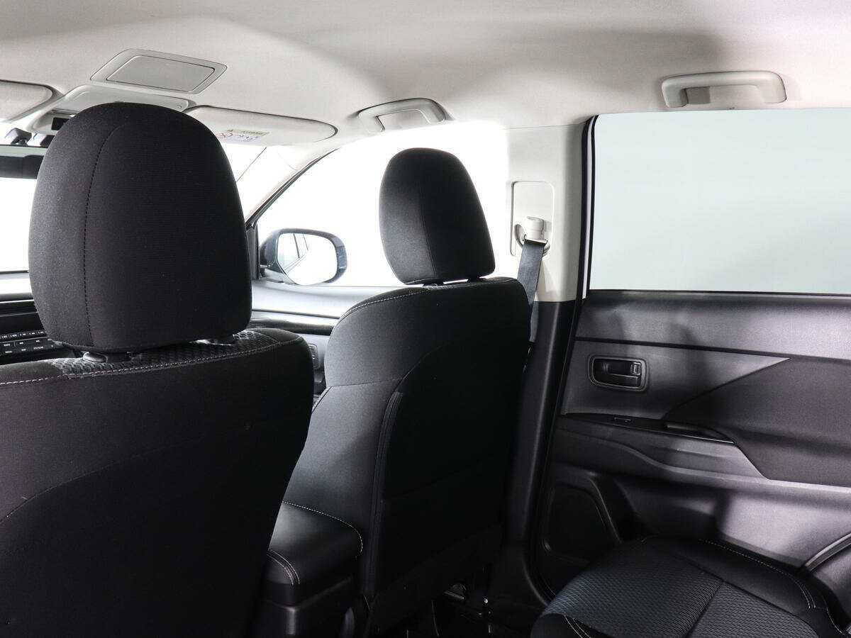 Mitsubishi Outlander, 2020 Фото №10