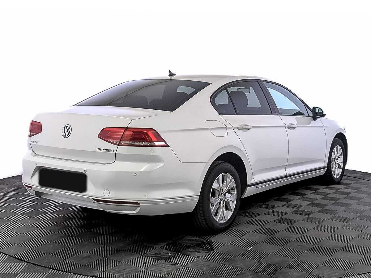 Volkswagen Passat, 2017 Фото №5