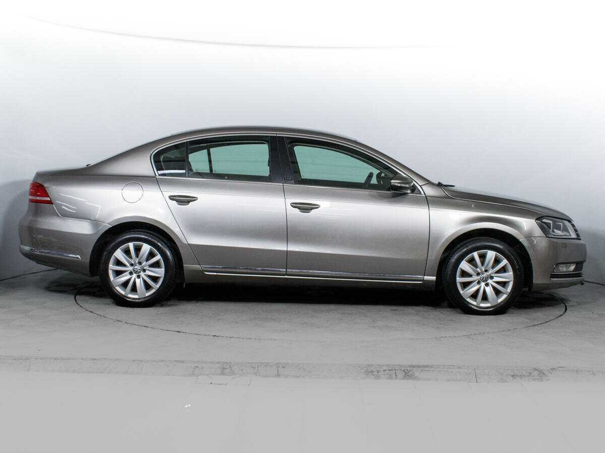 Volkswagen Passat, 2012 Фото №4