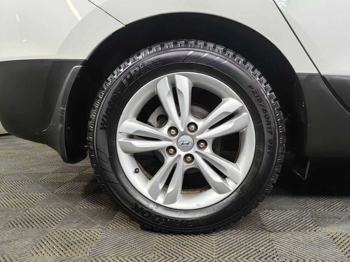 Hyundai ix35, 2013 Фото №16