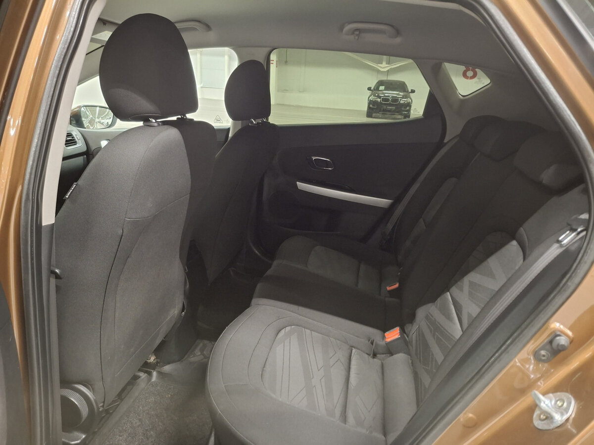 Kia Ceed II Рестайлинг, 2015 Фото №12