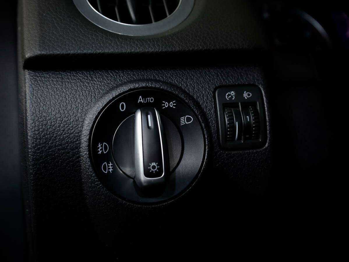 Volkswagen Tiguan, 2012 Фото №13