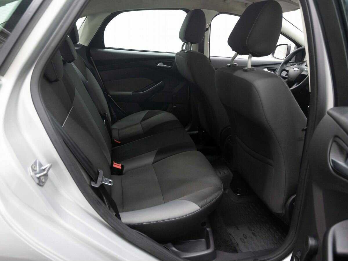 Ford Focus, 2012 Фото №12