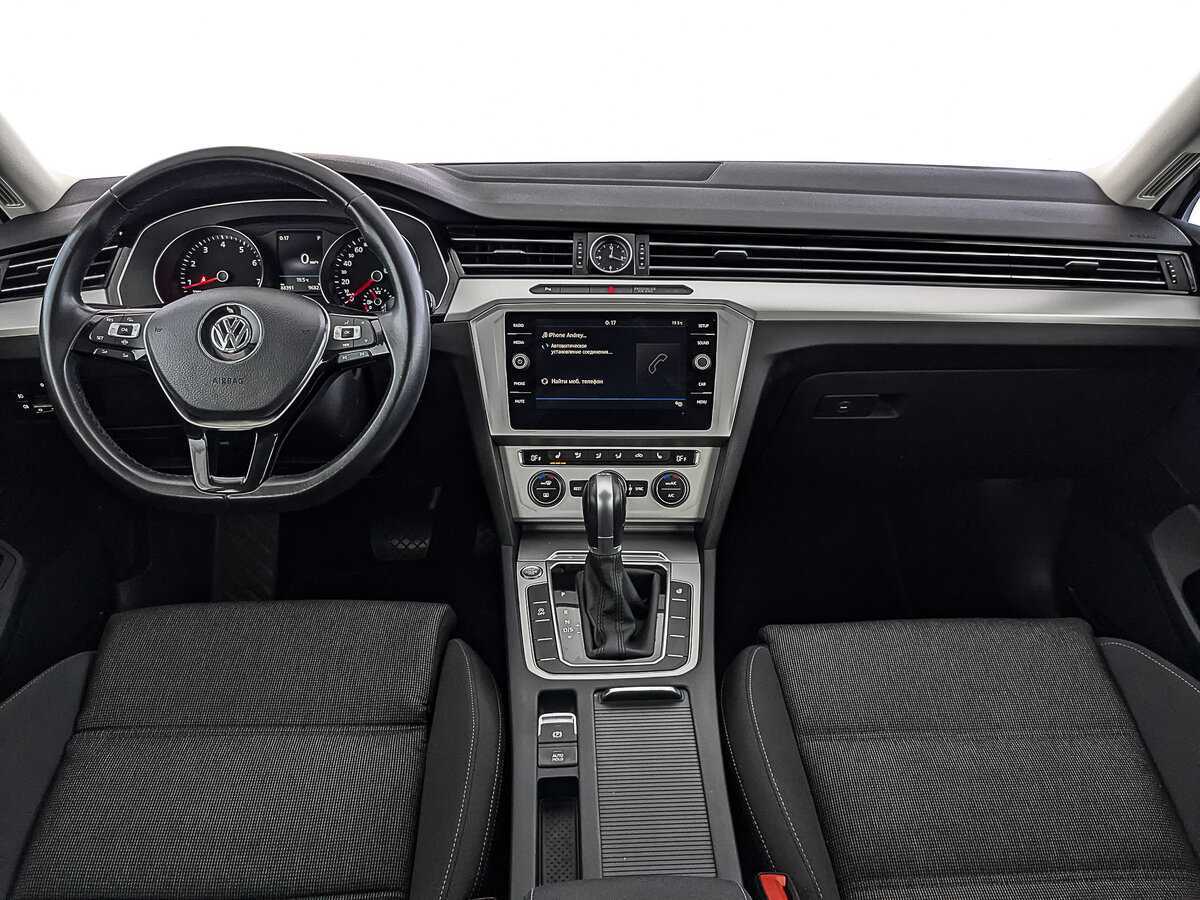 Volkswagen Passat, 2019 Фото №14