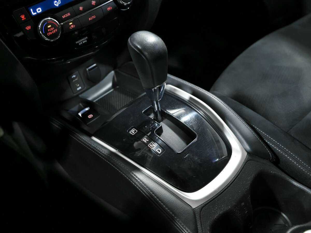 Nissan X-Trail, 2015 Фото №14