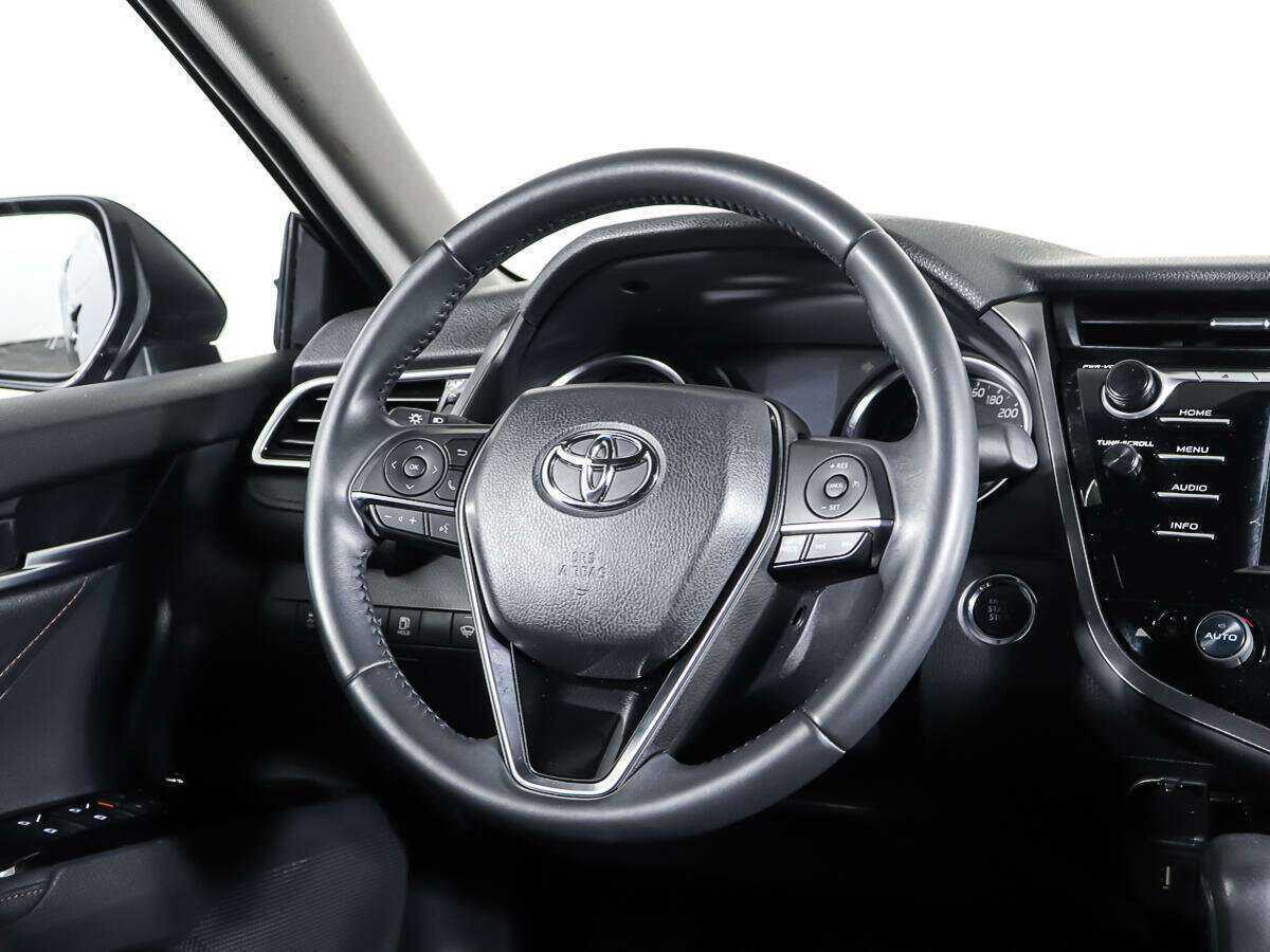 Toyota Camry, 2020 Фото №15