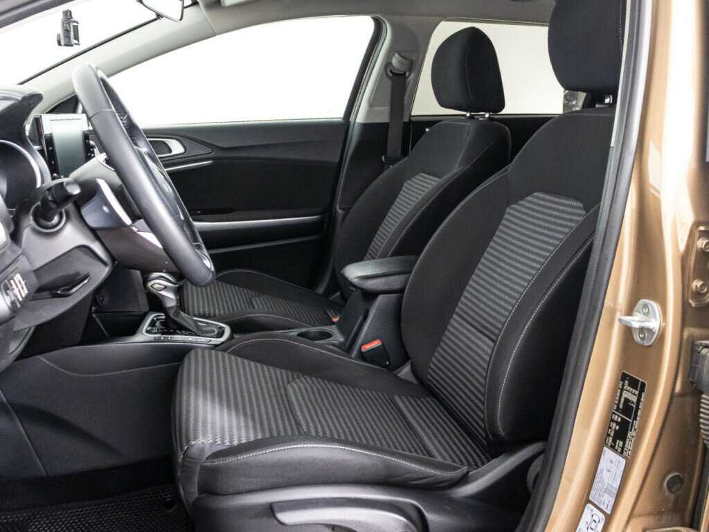 Kia Ceed, 2021 Фото №16