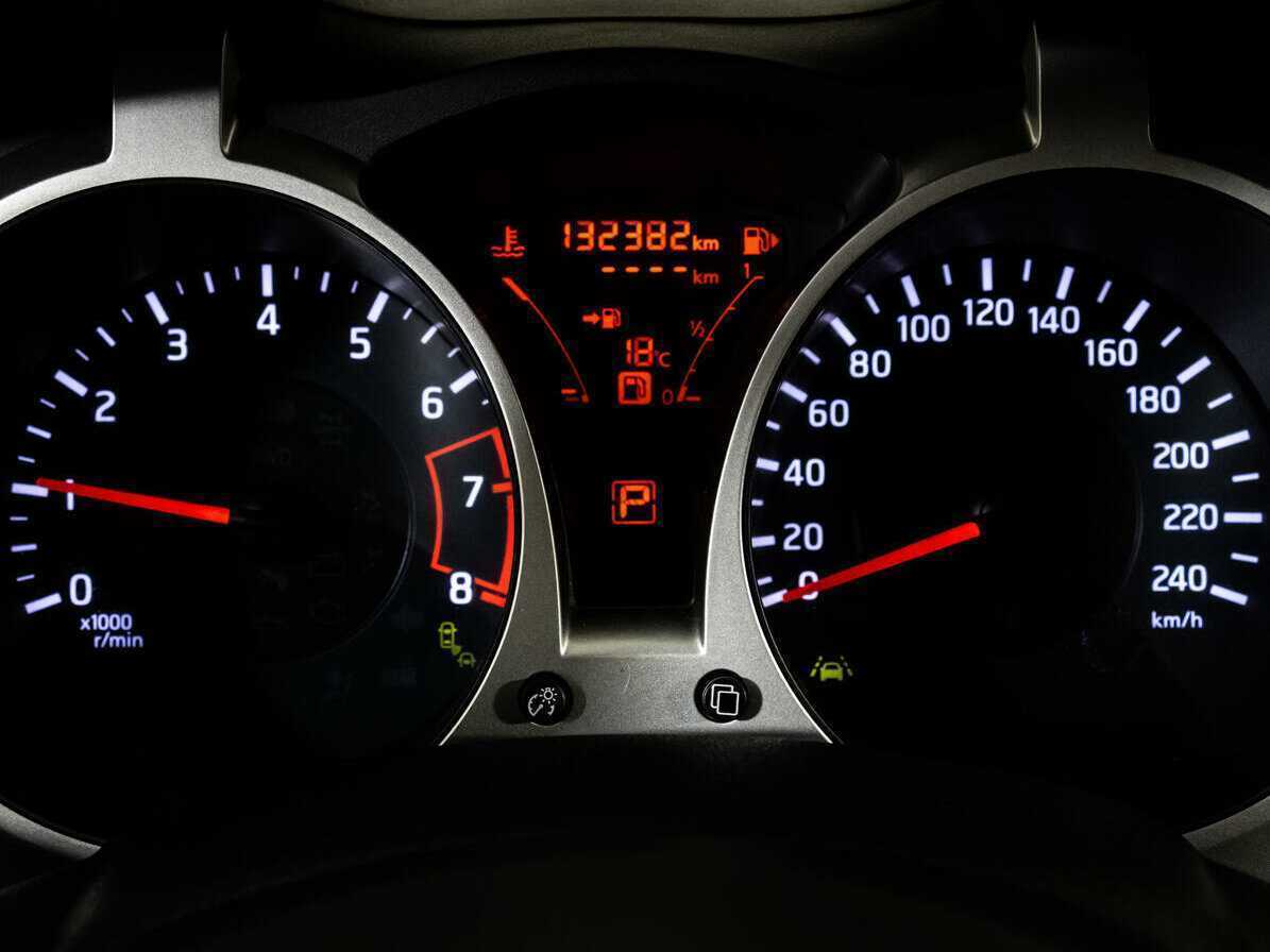 Nissan Juke, 2014 Фото №21