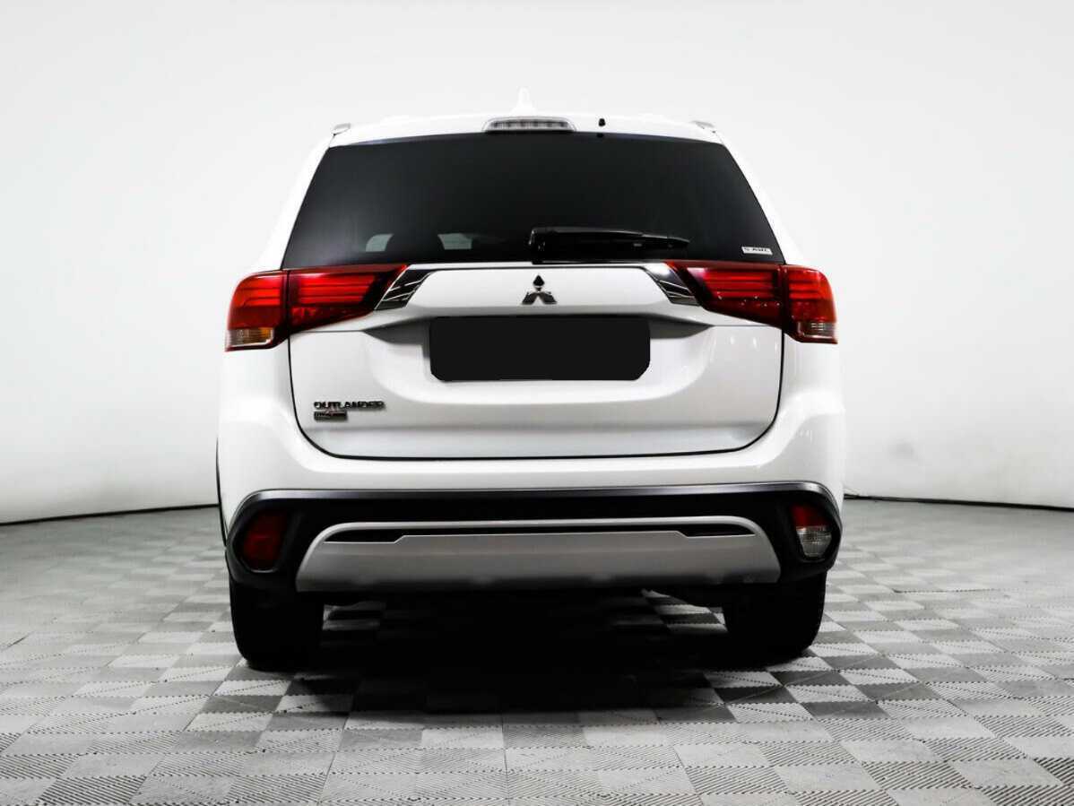 Mitsubishi Outlander, 2020 Фото №5
